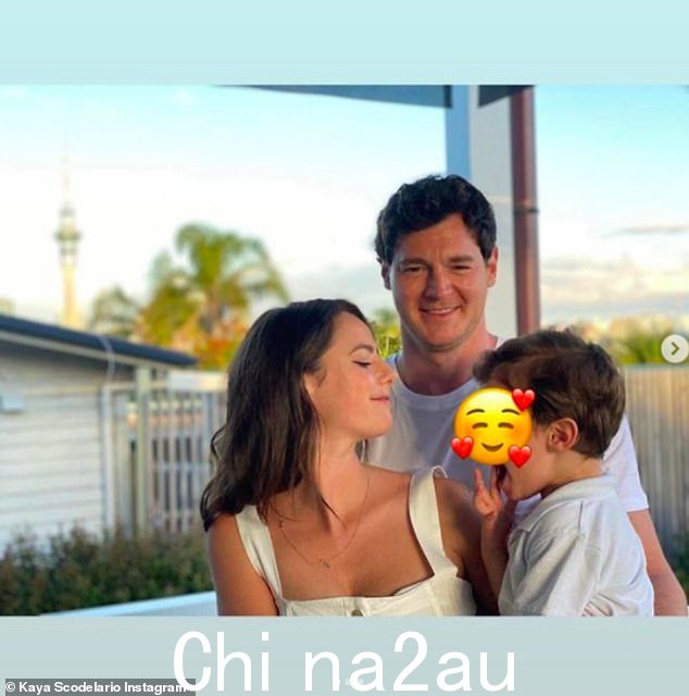 隐私:这对夫妇还有一个 6 岁的孩子,尽管他们从未透露过他的名字