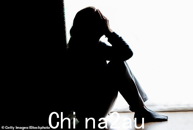 安·卡特赖特在专横霸道的伴侣多年虐待之后,在什罗普郡的妇女避难所找到一席之地,为安·卡特赖特提供了她渴望的安全感(图片)