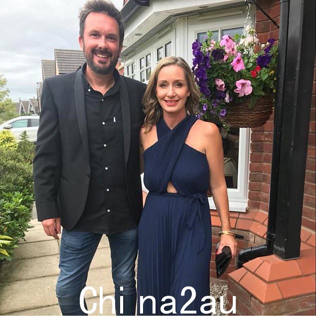 Bulley 女士与她的搭档 Paul Ansell,44 岁