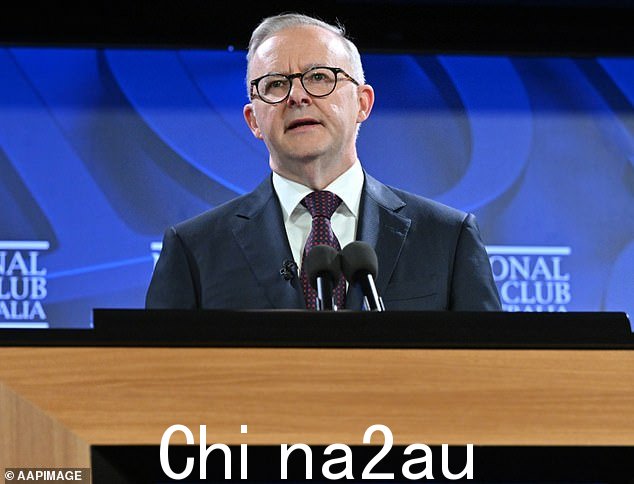 总理 Anthony Albanese 周三在堪培拉向记者发表讲话时警告称,联邦预算正面临“巨大压力”