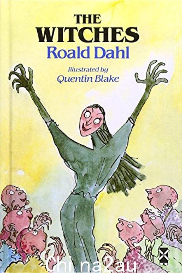 在 The Witches(如图)中,'old hag' 已更改为 'old crow',而 'you must be mad, woman' 现在是 'you must be out of your mind'。在 Matilda 中,Trunchbull 小姐不再有一张“大马脸”