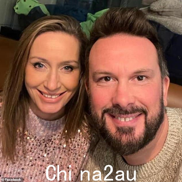 45 岁的 Bulley 女士和她的搭档 Paul Ansell。今天在兰开夏郡验尸官法庭对她的死进行了调查