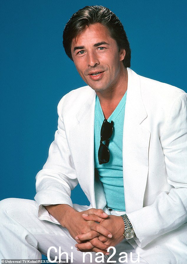 唐?一些粉丝相信 Paddy 长得像 Don Johnson,有人说:“迈阿密风云”,还有人说:“你确实看起来有点像 Don Johnson”(图片来自 Miami Vice)