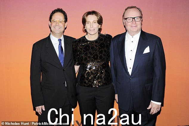 Adam Weinberg、Valerie Chapoulaud-Floquet、Thomas Lee 在 2013 年的惠特尼晚会上