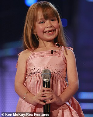 BGT 第一季明星康妮·塔尔博特 (Connie Talbot) 看起来面目全非,因为她让 Ant 和 Dec 疯狂地重聚 - 16 年后出现在节目中