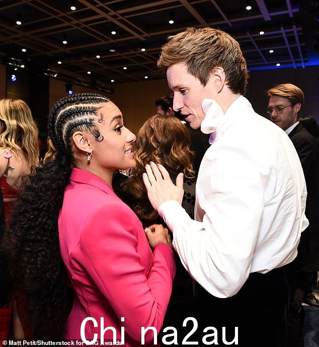DeBose 追上了 41 岁的奥斯卡影帝 Eddie Redmayne