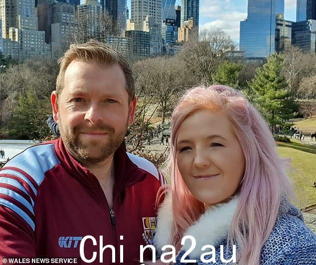 Jonathan Neale 和他的妻子 Claire - Neale 承认故意勒死他的妻子