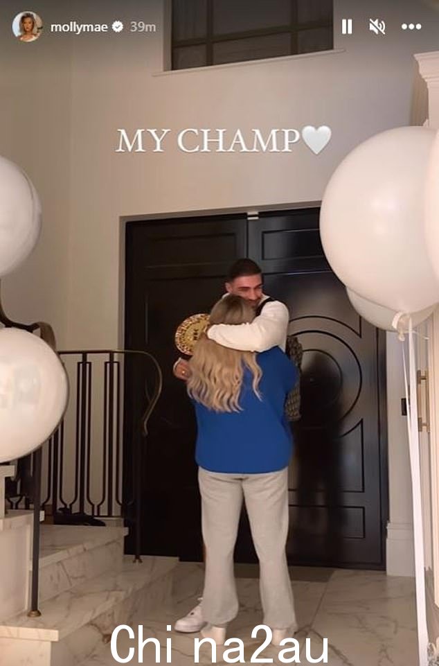 重归于好:周一,Molly-Mae 分享了她的男友 Tommy 在战斗中击败 Jake Paul 后回到她和他们的女儿 Bambi 身边的片段