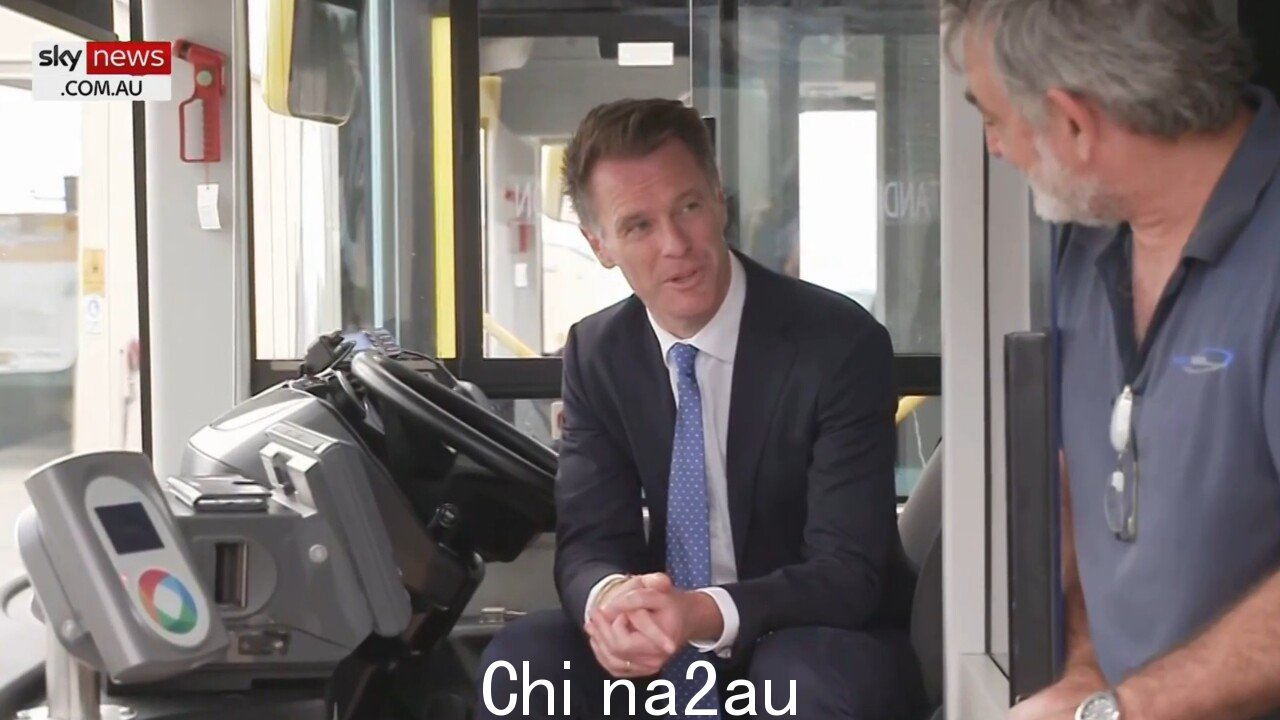 新南威尔士州工党捍卫投资搁置地铁线上的新公交车” /><p>工党基础设施部长凯瑟琳·金 (Catherine King) 透露,西悉尼的新国际机场将被称为 WSI,同时在周四提供了最新进展。</p><p>任务国际航空运输协会 (IATA) 为西悉尼国际机场授予的三字母机场代码早于该机场预计于 2026 年开放。</p><p>“授予 IATA 三字母代码是一项WSI 的发展向前迈出了令人振奋的一步,”King 女士在一份声明中说。</p><p>一些著名的国际机场几乎以其 IATA 代码而闻名,例如洛杉矶的 LAX 和纽约的 JFK。< /p><img class=