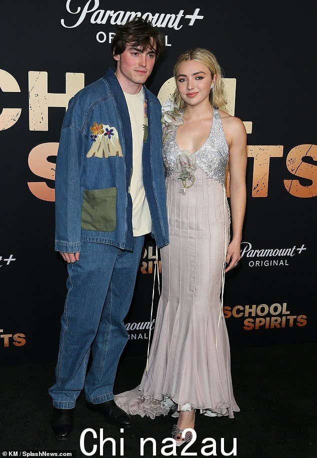 家庭事务:Peyton List 也得到了她的孪生兄弟 Sp 的支持encer List,他年轻时也是一名演员