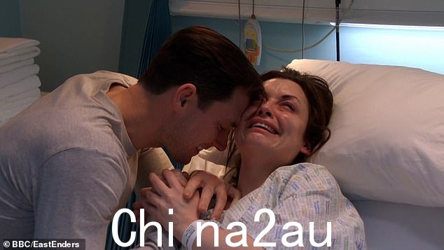 毁灭性的:在惠特尼·迪恩 (Whitney Dean) 生下她的孩子后,东区人的观众在周五东区人的剧集中伤心欲绝,因为她的孩子经历了终止妊娠带来的早产