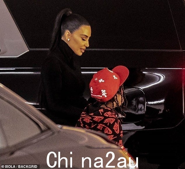 重要访问:卡戴珊带着她年幼的儿子去博物馆是值得注意的,因为他麻烦不断的父亲坎耶韦斯特一再表达反犹太主义观点
