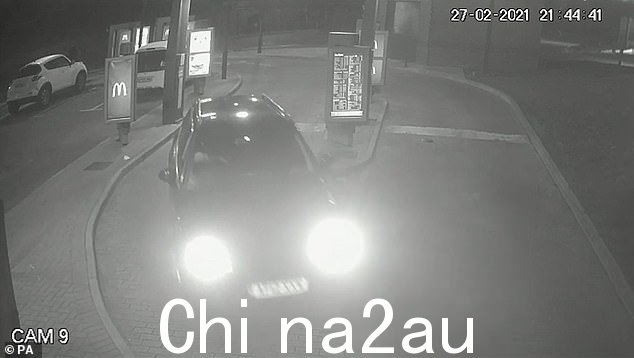 CCTV 现已发布,显示 Couzens 两次前往肯特郡斯旺利的麦当劳得来速餐厅