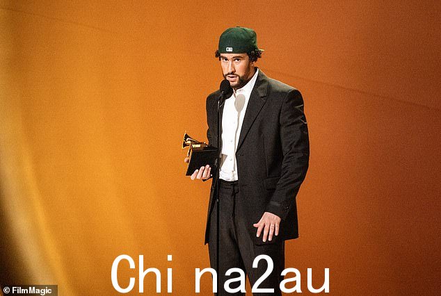 谣言工厂:根据八卦博客 DeuxMoi,有人看到两人在 2 月初进行了一场“扁桃体曲棍球”比赛,这最初引发了谣言rs