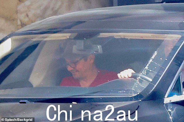 受伤:Renner 被压在车底下,立即被送往医院,同时痛苦不堪g 呼吸困难和其他各种伤害