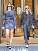 Sofia 和 Nicole Ritchie 是巴黎时装周期间从头到脚穿着 Chanel 造型的终极时尚姐妹