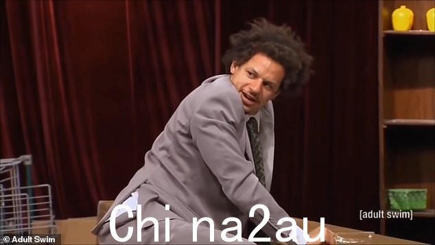根据网络,该系列是一个“模仿低预算公共访问节目并将谈话类型提升到另一个层次的深夜节目——不是很好”