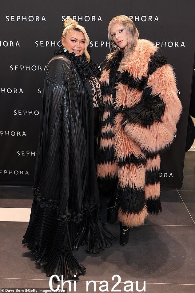 全明星:有人看到 Gemma 与 29 岁的前 RuPaul 赛车英国明星 Bimini Bon Boulash 在活动中合影