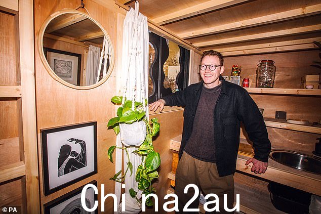 Harrison 解释了 skip 如何为他提供了为自己建造一个小家的机会