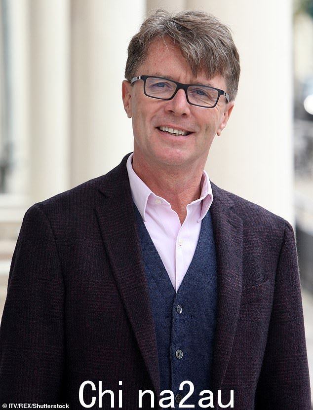 Nicky Campbell 在 7 月谈到了在 1970 年代作为一名苏格兰私立学校的年轻学童目睹和经历性虐待和暴力身体虐待