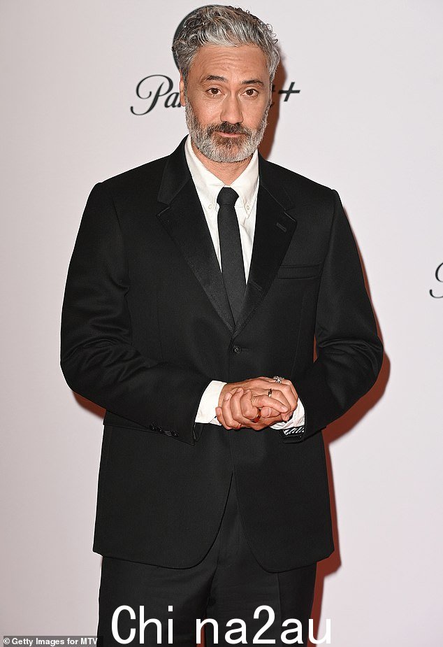 Silver fox:但是 Taika Waititi(如图),JoJo Rabbit 和 Thor:Love And Thunder 等电影背后的热门导演,仍在开发他自己的星球大战电影