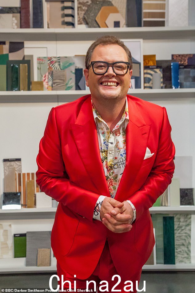 您不得不为 Alan Carr 感到有点遗憾。当有传言说这位热情洋溢的家伙将加入英国达人秀的小组时,他一直在期待魔术师,跳舞的狗和被绑在弓上的柔术演员
