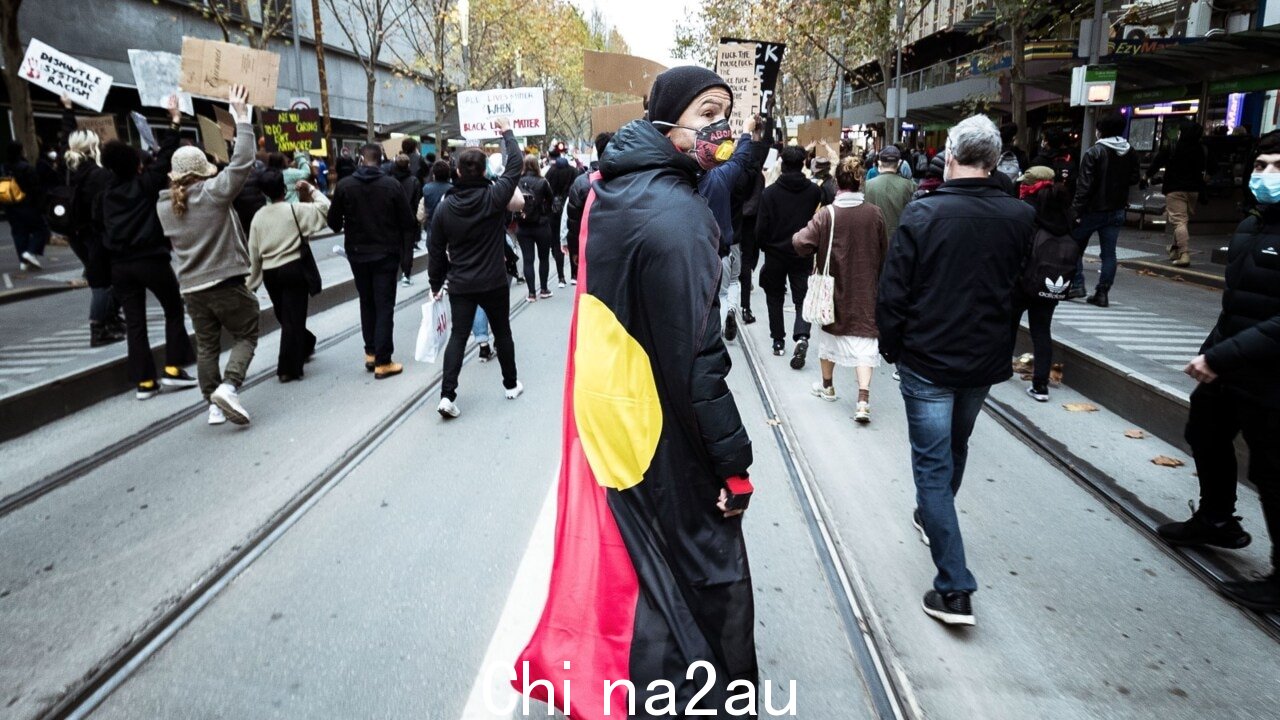 攻击白人是' '可接受类型'的种族主义':Jacinta Price
