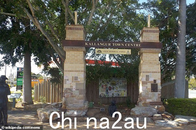 一名 50 多岁女性的尸体在接到骚乱报告后在 Kallangur(上图)的一所房屋内被发现