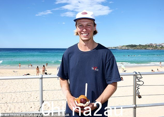 来自西澳的电工Jacob Burrows(如图)研究过楼市,希望在未来买房t year