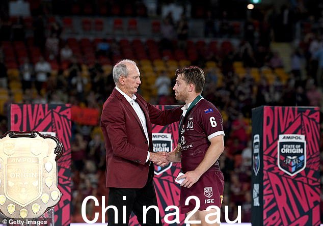蒙斯特在 2020 年 Suncorp 体育场举行的 State of Origin 系列赛第三场比赛后获得了 Maroons 教练韦恩贝内特颁发的全场最佳球员奖