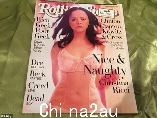 'Nice & Naughty':两次获得艾美奖提名的克里斯蒂娜·里奇 (Christina Ricci) 后悔在出演文森特·加洛 (Vincent Gallo) 的 Buffalo '66 和 Don Roos 后,于 1999 年穿着粉色内衣登上滚石杂志的封面' The Opposite of Sex