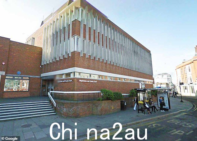 马盖特裁判法院听说普拉特在逃离家庭暴力后当时无家可归