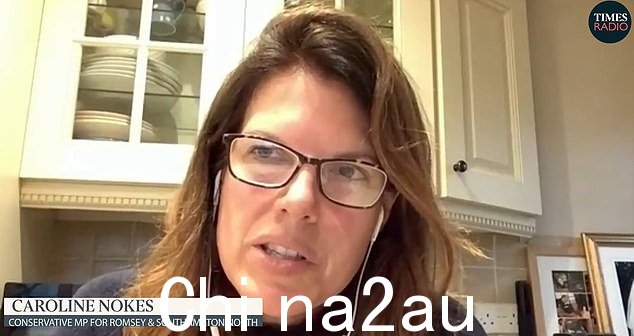 前保守党移民部长 Caroline Nokes 表示她将反抗党鞭并拒绝支持非法移民法案,并警告说该法案将孕妇和儿童“定罪”