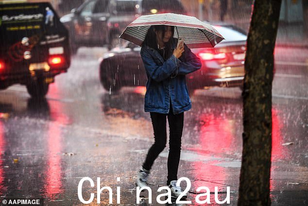拉尼娜现象在过去三年给澳大利亚带来灾难性的潮湿天气后终于结束了(图片)