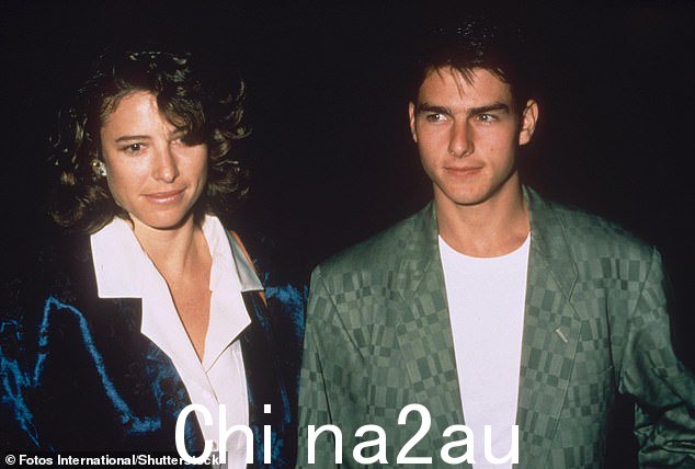 一号妻子:与他的第一任妻子 Mimi Rogers 一起巡航,他是终生的山达基教徒,被广泛认为是将他介绍给宗教的。他们于 1990 年离婚