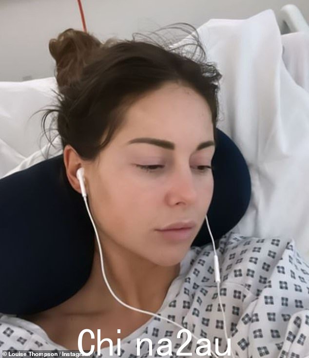 艰难:上个月承认她认为'她要死了再次“在她紧急重新入院后”,在她儿子受伤出生一年后