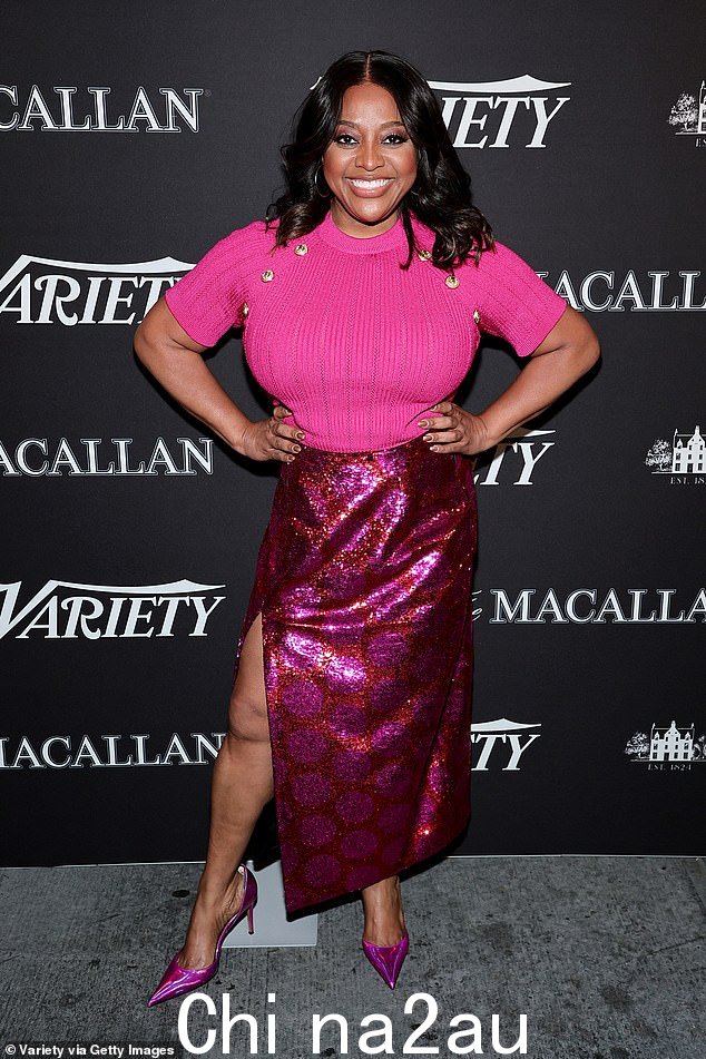 经验教训:Sherri Shepherd 认为她短暂的入狱时间是一个“人生课程”,最终让她走上了成功之路;见于 2022 年