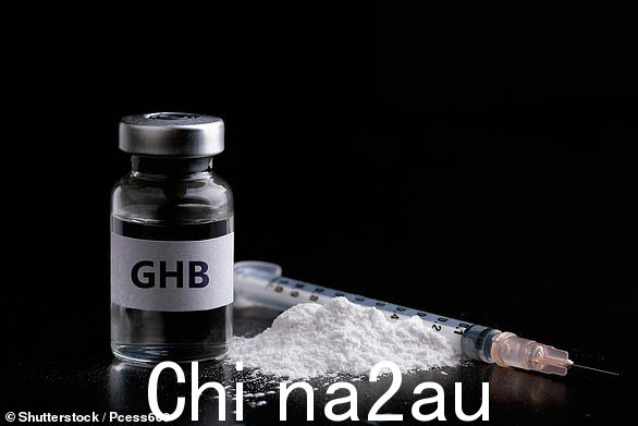 该化学品作为工业溶剂在网上广泛销售,特别是用于清洁合金轮毂、除锈剂和除漆剂以及指甲油稀释剂