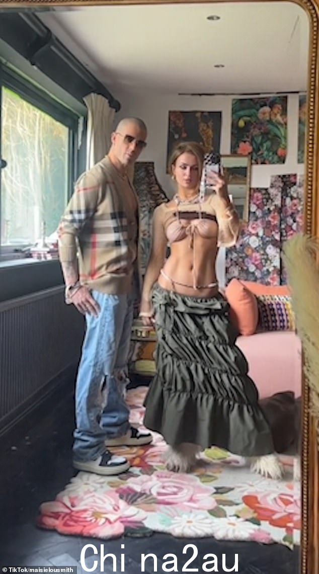 引人注目:这位前 EastEnders 明星在变身视频中与 34 岁男友 Max 一起看起来令人难以置信