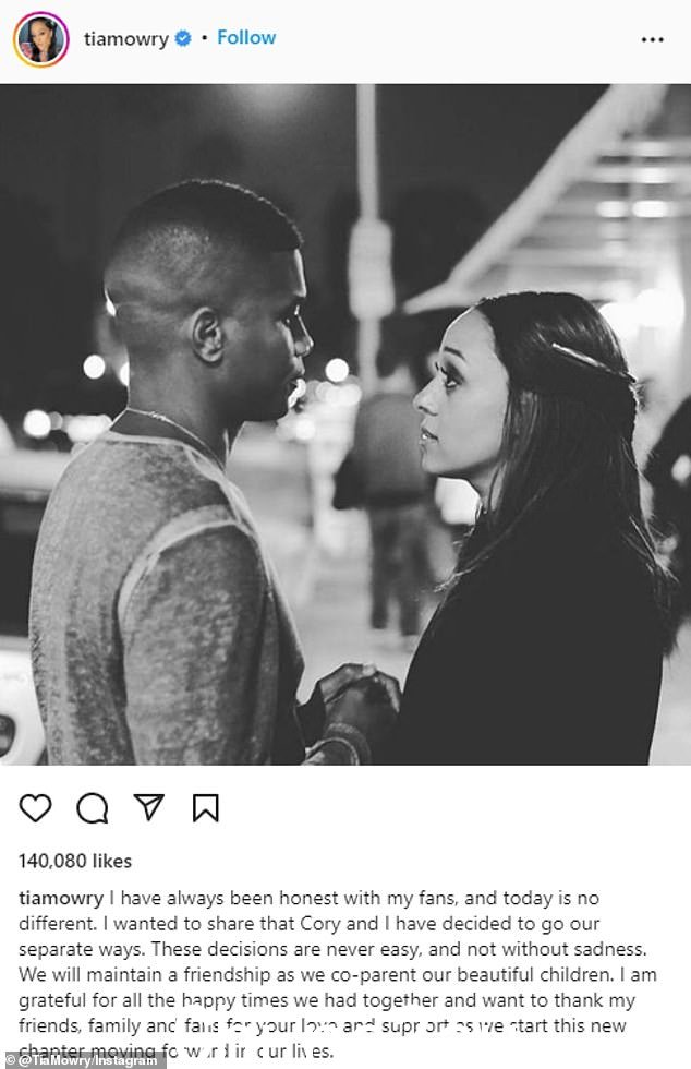 说明:Tia 在她的 Instagram 上分享了一篇关于这对夫妇决定结束婚姻的故事
