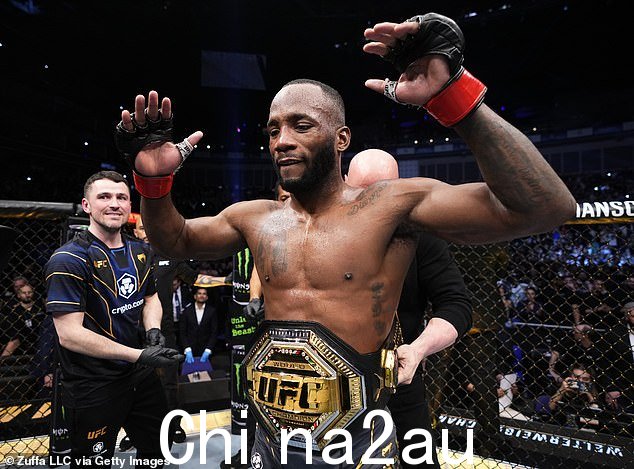 冠军:英国次中量级莱昂爱德华兹在周六晚上成功捍卫了他的 UFC 冠军