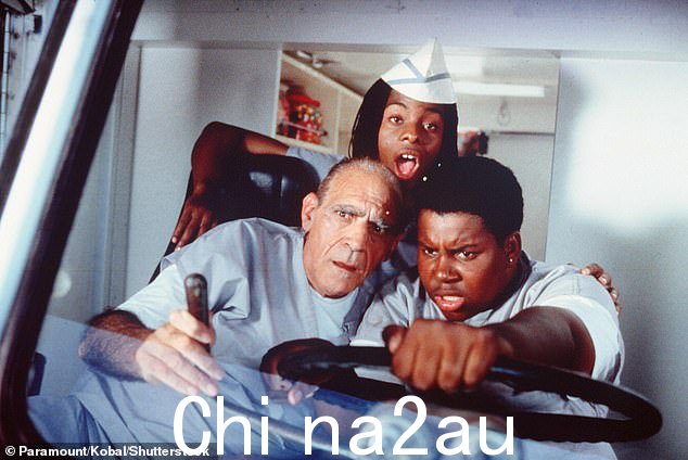开始了! God Burger 续集的制作计划于 5 月进行计划于 5 月上映</p><p class=