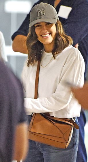 叙利亚出生的 Sarah 自 2012 年起就嫁给了 Cyrus