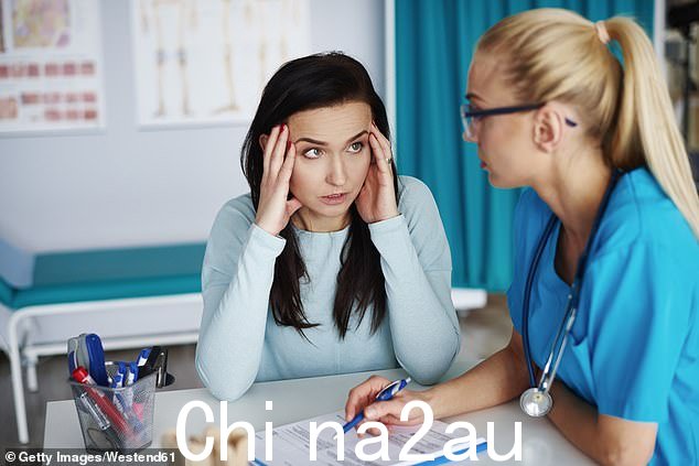 研究也在赶上不断变化的处方趋势。在过去的 10 到 15 年里,越来越多的女性停止使用雌激素和孕激素联合避孕药,主要是因为副作用,转而使用仅含孕激素的避孕药(资料照片)