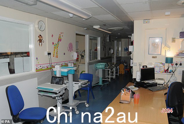 2016 年 6 月,在医院顾问对医院的高死亡率表示担忧后,她被解除了“前线”职责,因为他们“无法从医学上解释”。关于 Letby 可能返回新生儿病房的争论仍在继续(如图) 11 个月