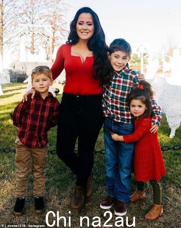 三个孩子的母亲:Jenelle 还与她的前男友 Nathan Griffi 分享了一个名叫 Kaiser 的八岁儿子以及 6 岁的女儿 Ensley 和她的丈夫 David Eason,34 岁