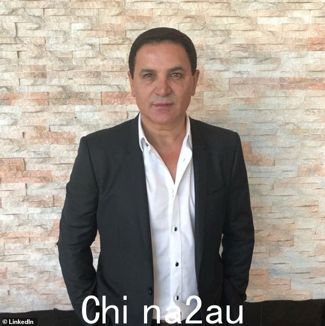 在其他地方,陷入困境的悉尼房地产开发商 Jean Nassif(如图)已经看到他的公司进入管理