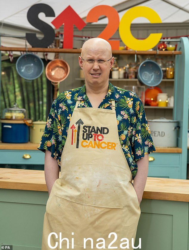退出:Alison 确认她是 The Great British Bake Off 的新主持人 - 取代本月早些时候离开的喜剧演员 Matt Lucas(如图)