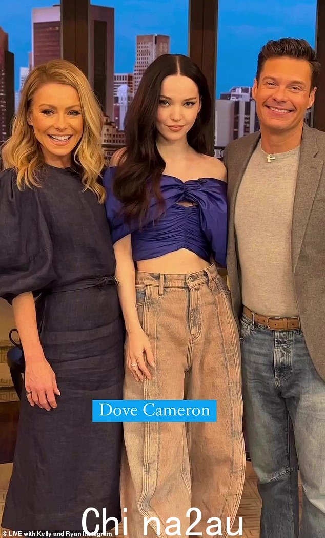 社交媒体:Dove 与主持人 Kelly Ripa 和 Ryan Seacrest 在 Instagram 上合影