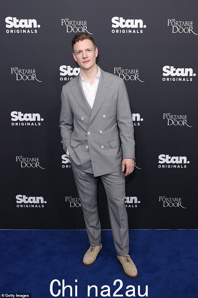 Patrick Gibson(如图)扮演电影主角 Paul Carpenter,他说他不知道 Sam 被诊断出患有三期癌症